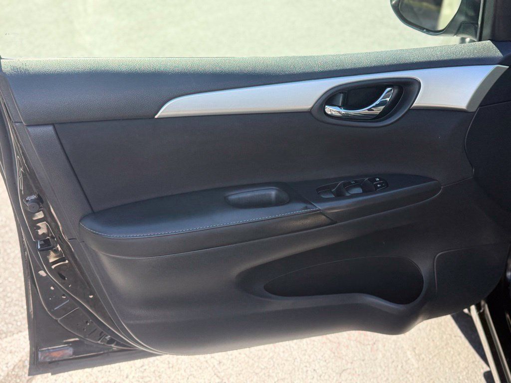 Used 2019 Nissan Sentra S FWD image 11