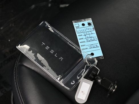 Used 2019 Tesla Model 3 image 18