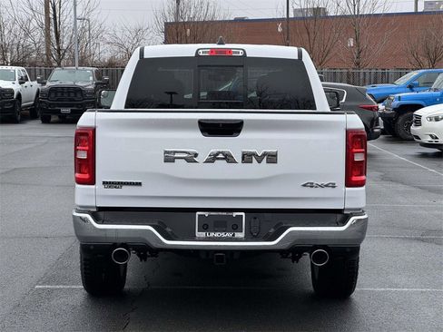 New 2026 RAM 1500 4x4 Crew Cab image 6