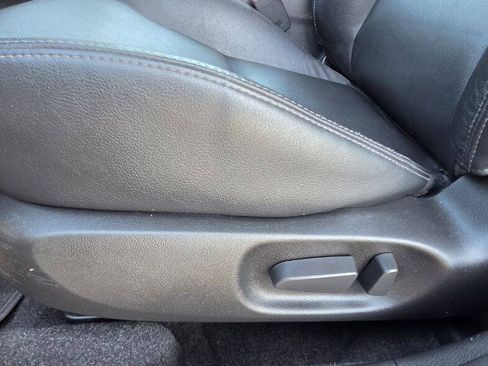 Used 2012 MAZDA MAZDA3 i Grand Touring FWD image 18