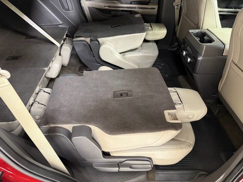 Used 2019 Ford Expedition Limited w/ Driver Assistance Package image 71