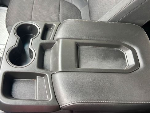 Used 2020 Chevrolet Silverado 1500 Custom Trail Boss w/ Custom Convenience Package AWD/4WD image 19