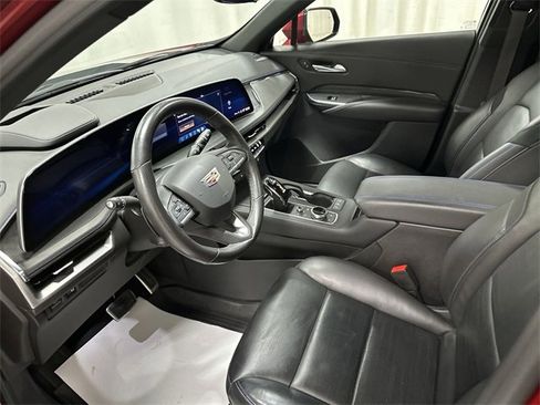 Certified 2024 Cadillac XT4 Sport image 14