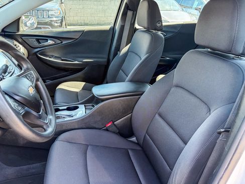 Used 2020 Chevrolet Malibu LS FWD image 16