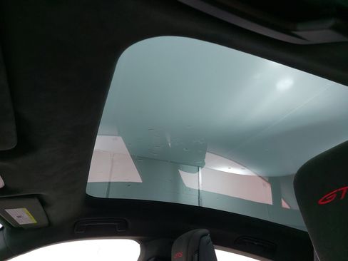 New 2026 Porsche Taycan GTS image 31