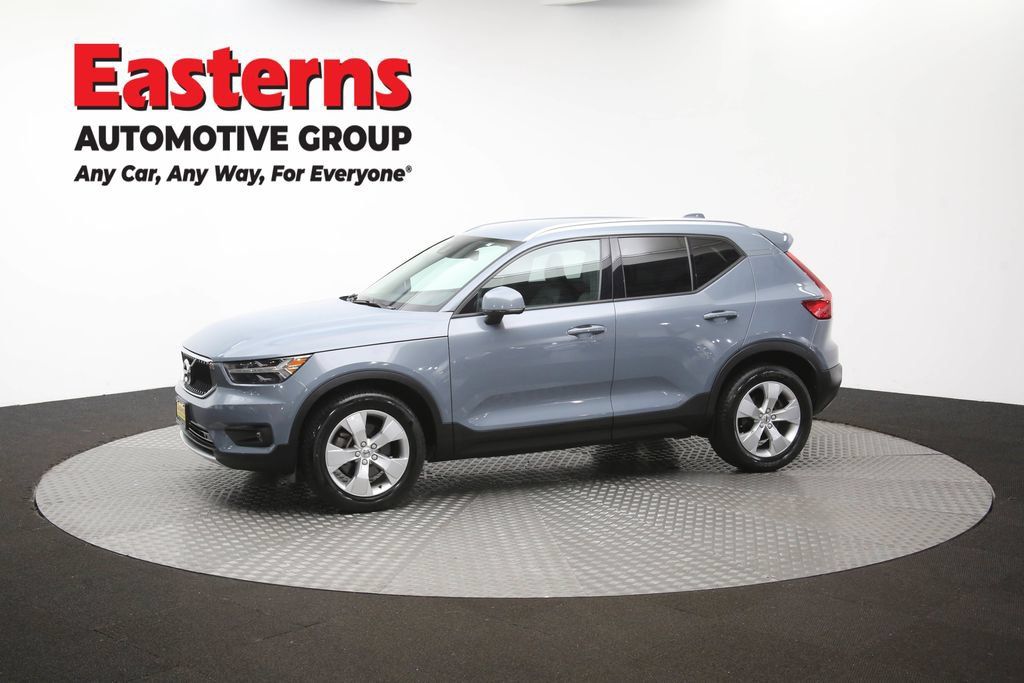 Used 2021 Volvo XC40 T4 Momentum FWD image 59