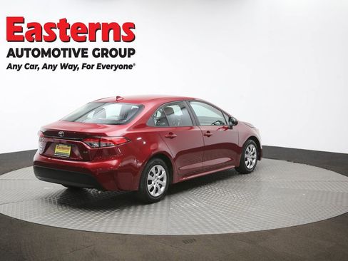 Used 2025 Toyota Corolla LE FWD image 40
