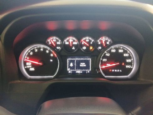 Used 2024 Chevrolet Silverado 1500 Custom image 16