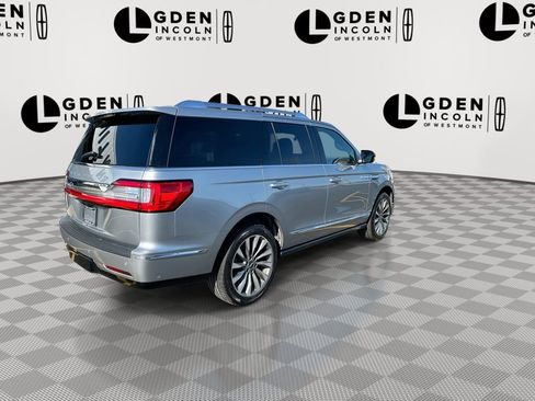 Certified 2020 Lincoln Navigator Reserve w/ Luxury Package image 8