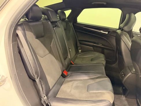 Used 2019 Ford Fusion Sport AWD/4WD image 32