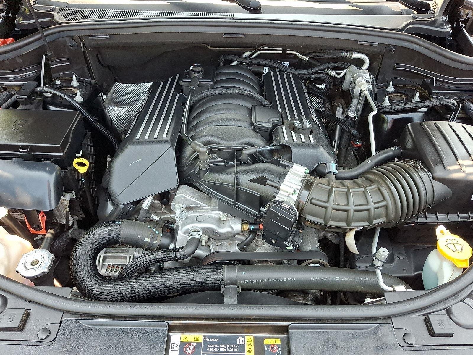 Used 2022 Dodge Durango SRT w/ Black Package AWD/4WD image 28