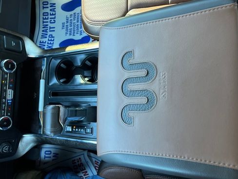 Used 2024 Ford F150 King Ranch w/ FX4 Off-Road Package image 32