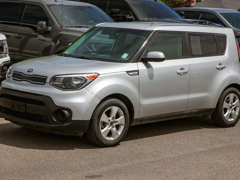 Used 2019 Kia Soul FWD image 8