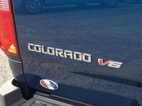 Used 2020 Chevrolet Colorado LT w/ LT Convenience Package AWD/4WD image 33