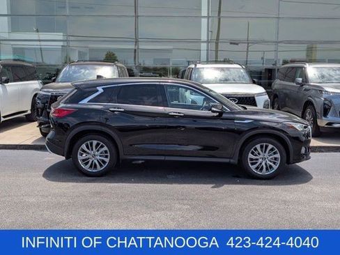 Certified 2025 INFINITI QX50 Pure AWD/4WD image 8