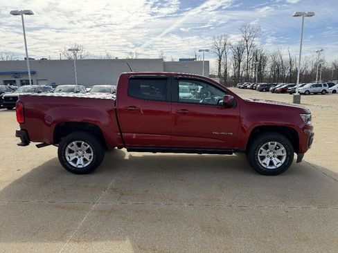Used 2022 Chevrolet Colorado LT w/ Safety Package image 3