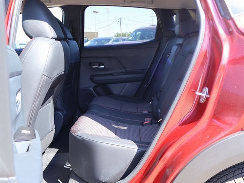 New 2026 Nissan Kicks SR image 8