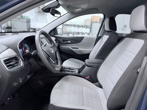 Used 2024 Chevrolet Equinox LT AWD/4WD image 16