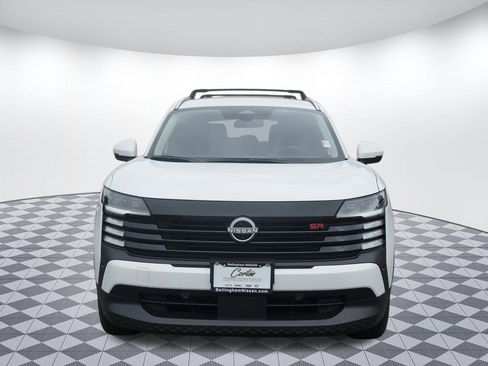 New 2025 Nissan Kicks SR image 2