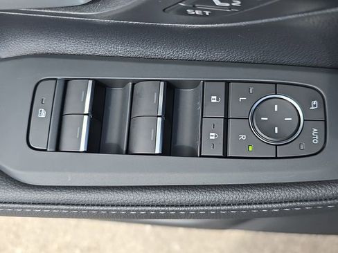 New 2026 Toyota Grand Highlander Limited image 29