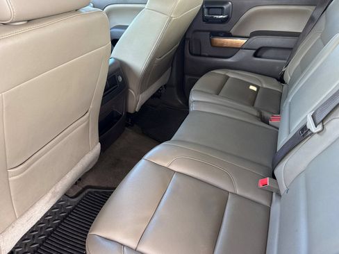 Used 2018 Chevrolet Silverado 1500 LTZ w/ Sport Package AWD/4WD image 6