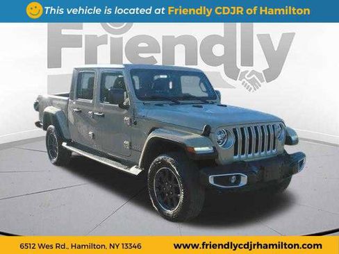 Used 2022 Jeep Gladiator Overland w/ Popular Equipment Package image 7