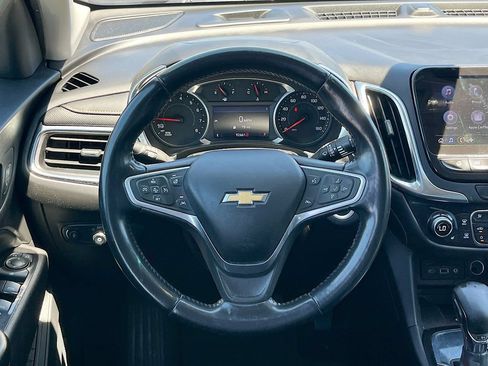Used 2022 Chevrolet Equinox Premier FWD image 11