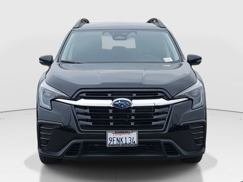 Used 2023 Subaru Ascent Premium w/ Convenience Package image 2