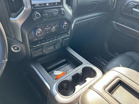 Used 2020 Chevrolet Silverado 1500 LT Trail Boss image 28