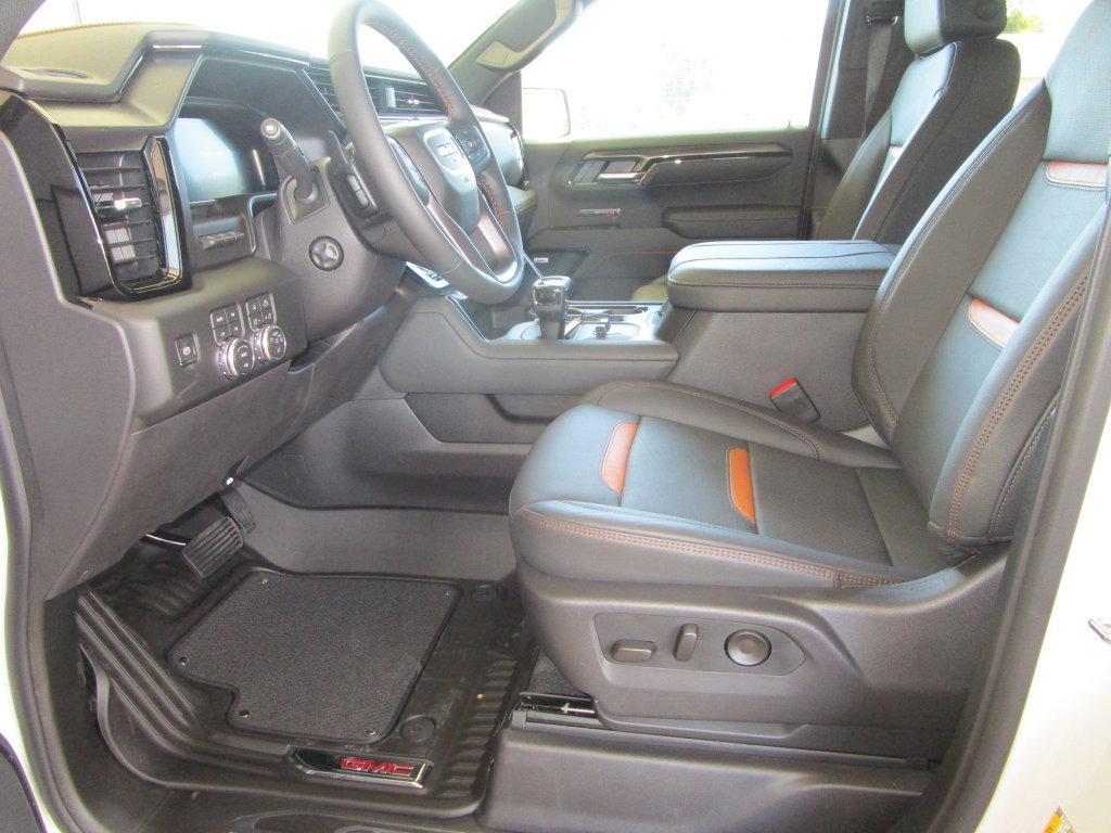 New 2026 GMC Sierra 1500 AT4 w/ AT4 Premium Package AWD/4WD image 29