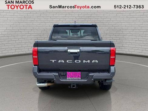 Used 2025 Toyota Tacoma Limited AWD/4WD image 7