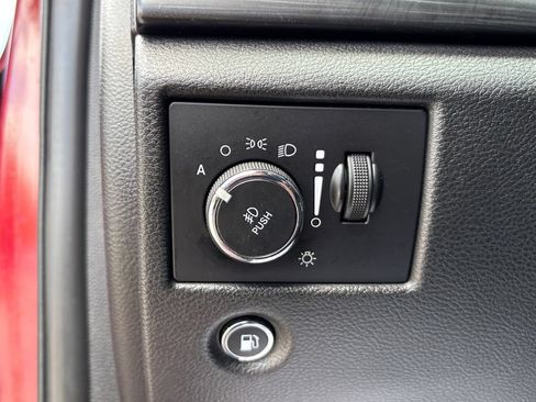Certified 2020 Jeep Grand Cherokee Laredo RWD image 31