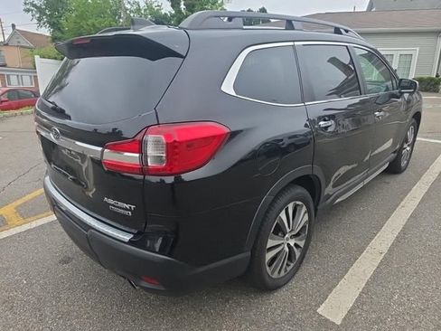 Used 2019 Subaru Ascent Touring AWD/4WD image 4