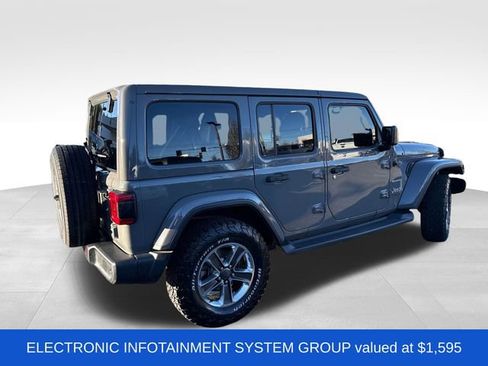 Used 2018 Jeep Wrangler Unlimited Sahara image 8