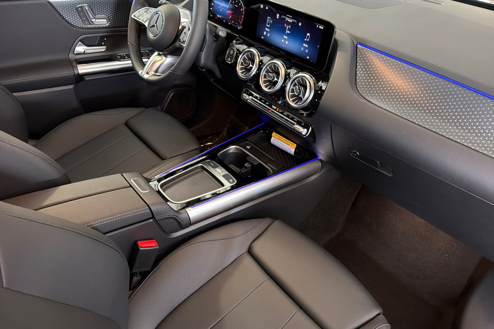 New 2026 Mercedes-Benz GLA 250 image 14