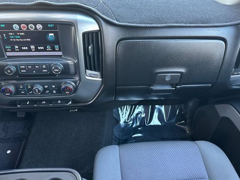 Used 2018 Chevrolet Silverado 1500 LT w/ All Star Edition AWD/4WD image 28
