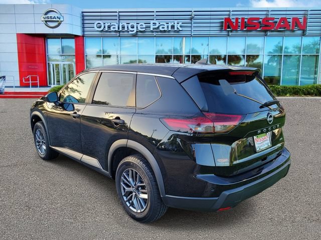 Used 2024 Nissan Rogue S AWD/4WD image 3