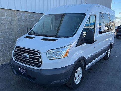 Used 2018 Ford Transit 150 XLT image 33
