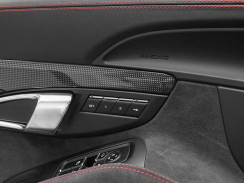 Certified 2016 Porsche 911 Carrera GTS RWD image 40