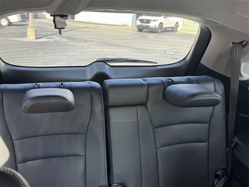 Used 2021 Honda Pilot Touring image 20