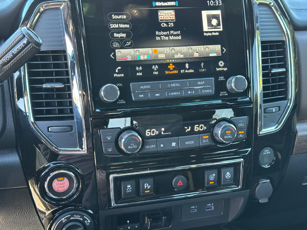 Certified 2024 Nissan Titan Platinum Reserve w/ Moonroof Package AWD/4WD image 29