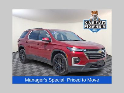 Used 2023 Chevrolet Traverse LT