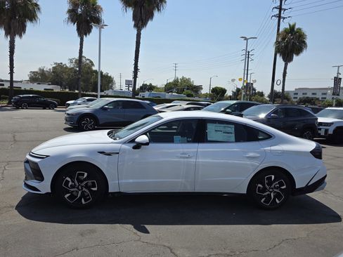 New 2025 Hyundai Sonata SEL image 11