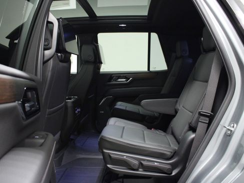 New 2026 GMC Yukon Denali AWD/4WD image 14