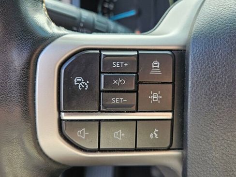 Used 2024 Ford Expedition Limited image 28