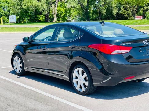Used 2011 Hyundai Elantra Limited image 5