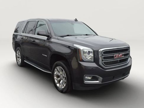 Used 2016 GMC Yukon SLE w/ HD Trailering Package AWD/4WD image 12