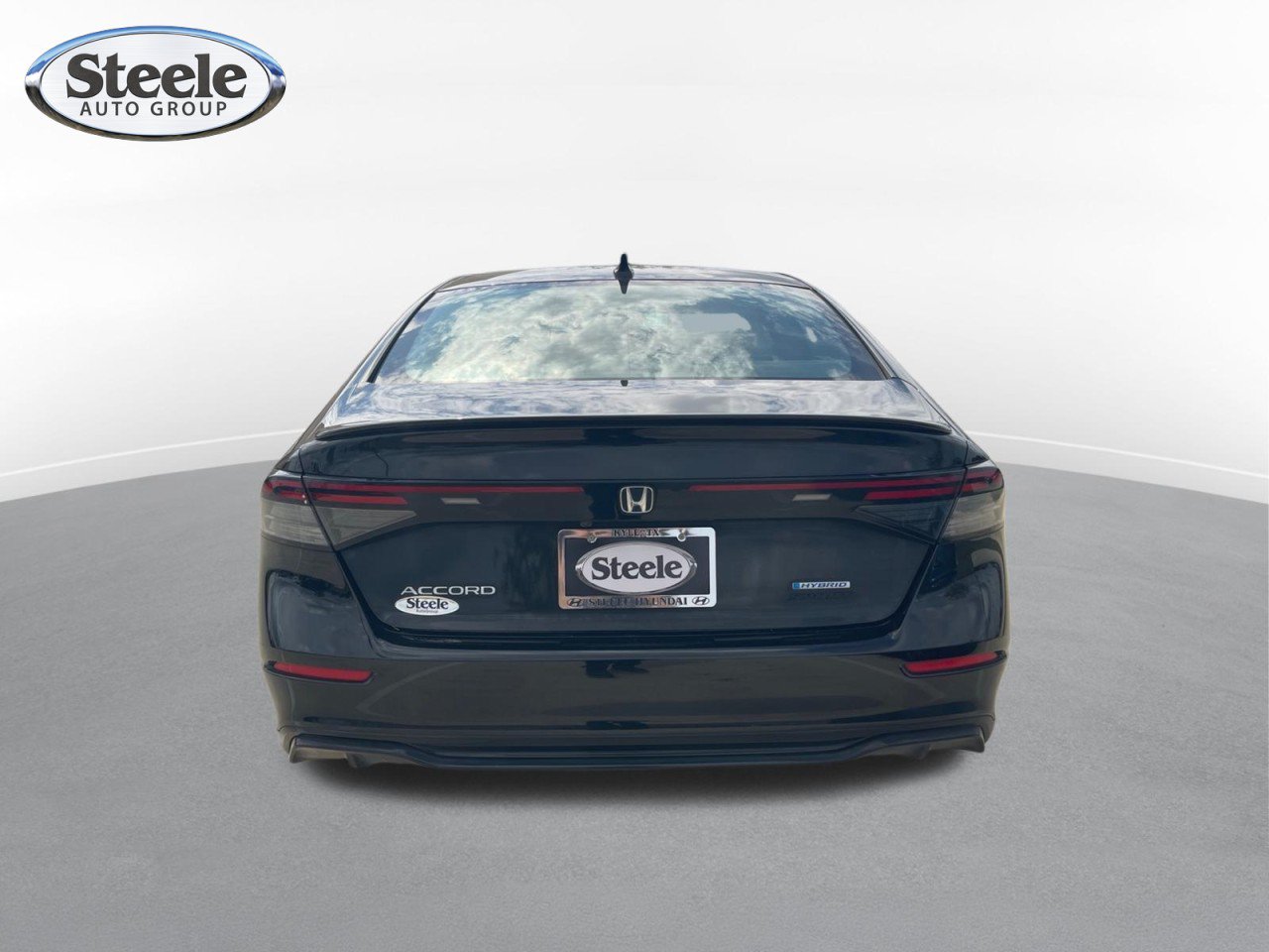 Used 2024 Honda Accord Sport image 13