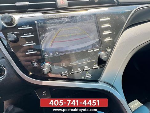 Used 2019 Toyota Camry XSE FWD image 19