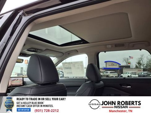 New 2026 Nissan Pathfinder SL w/ SL Premium Package AWD/4WD image 10